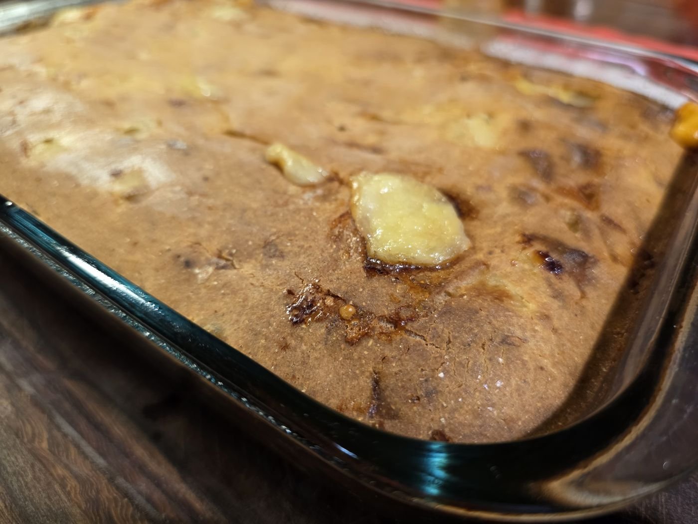 Sopa paraguaia assada; preparação doméstica, sem associação a um restaurante da seleção.